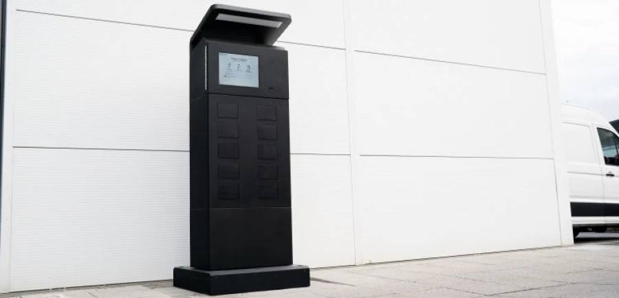 Tjekvik Outdoor Kiosk